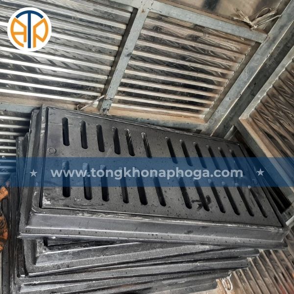 Song chắn rác bằng Composite có khung Song chắn rác bằng Composite có khung