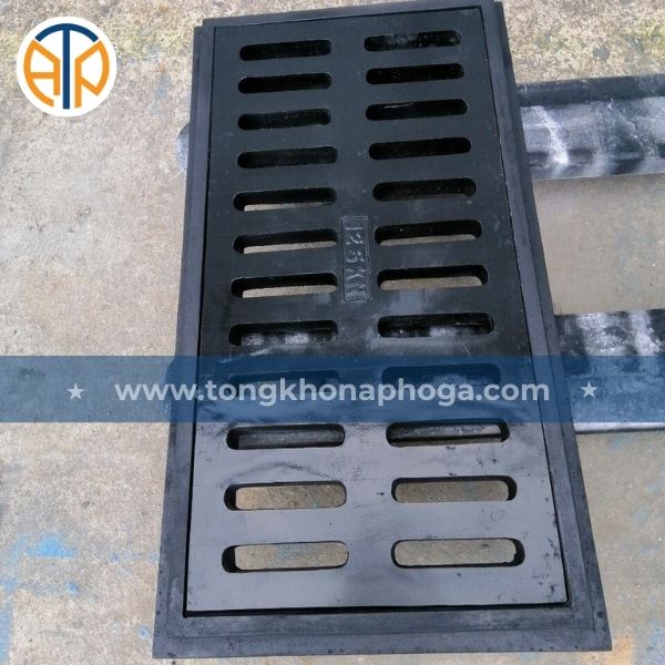 Song chắn rác bằng Composite có khung Song chắn rác bằng Composite có khung